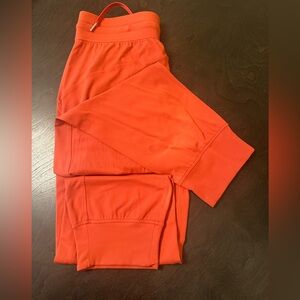 Lululemon Ready to rulu